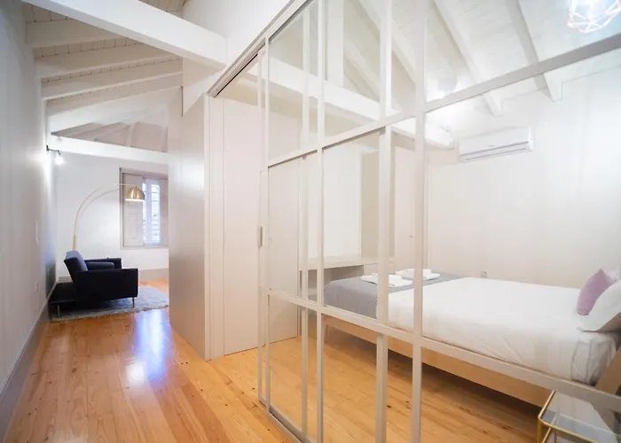 Oportocityview - Trindade Almada Daire *